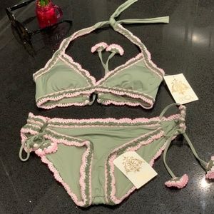 🆕 Becca by Rebecca Virtue Crochet Halter Bikini🦋